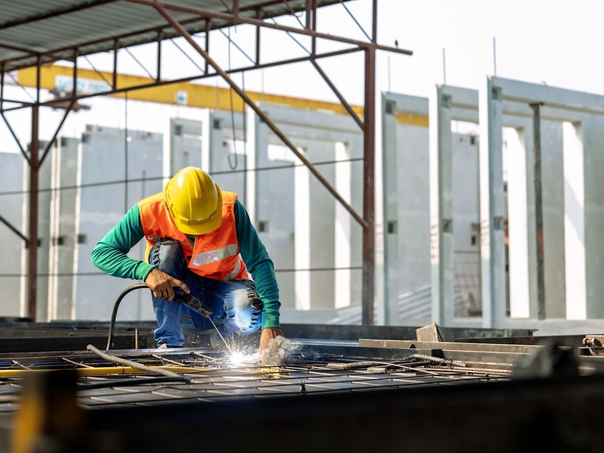 Where Does Iowa Rank Among America's Hardest-Working States? New Study Reveals Surprising Results