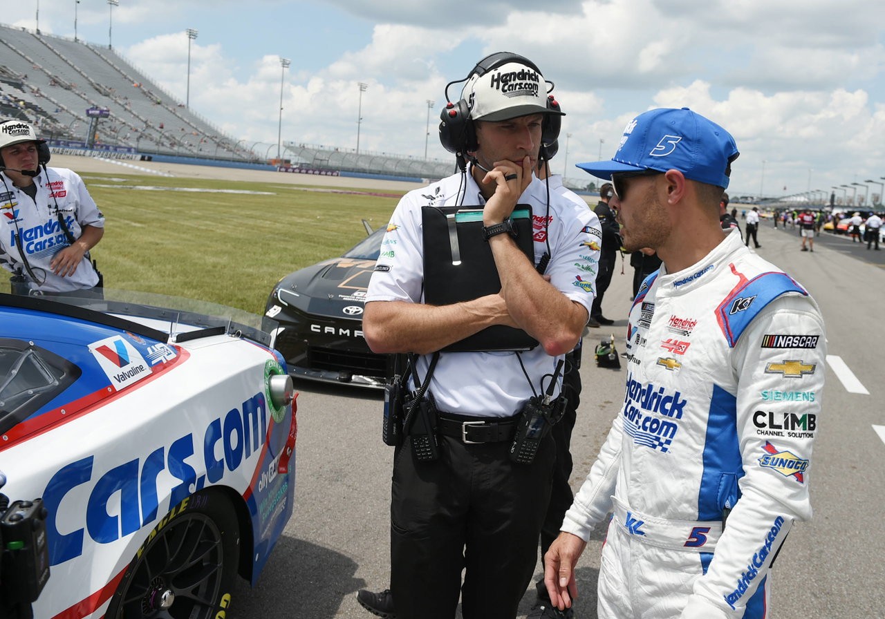 NASCAR Approves Front Brake Swaps at Phoenix After Gateway Failures