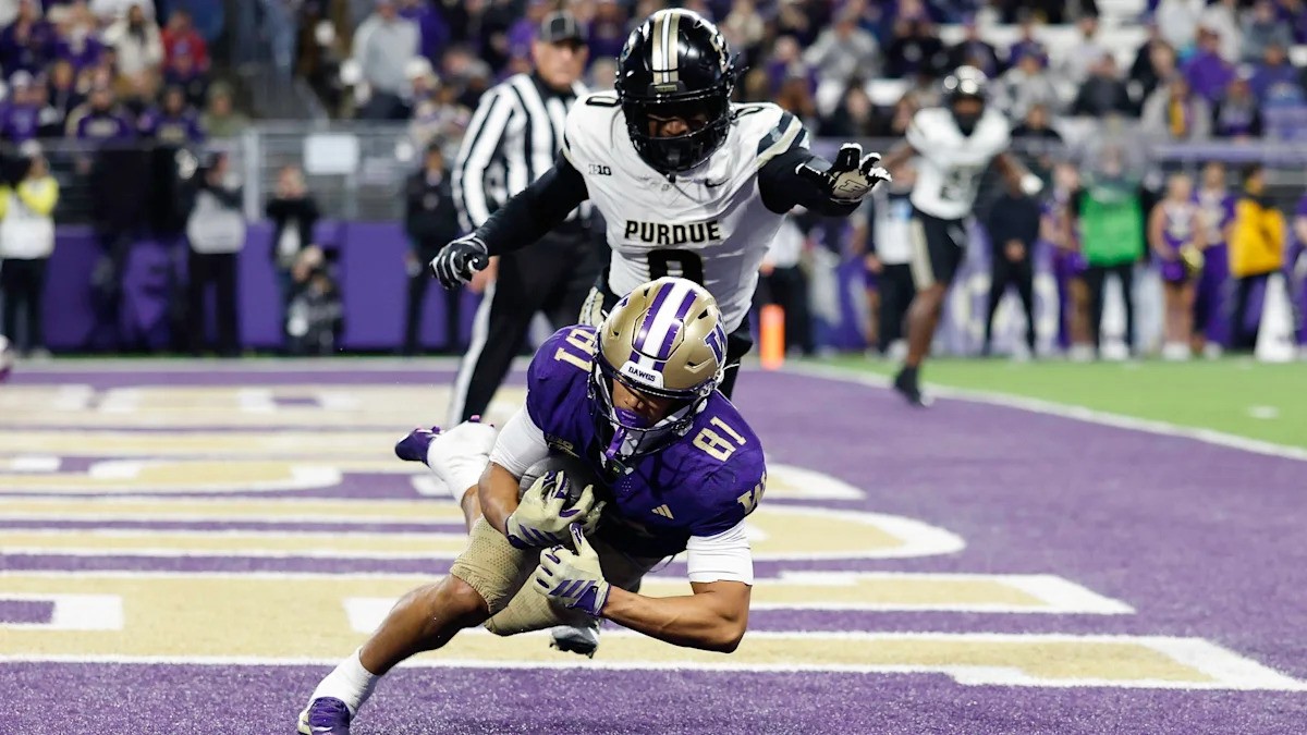Purdue Eyes Third Straight Win as Washington Visits West Lafayette