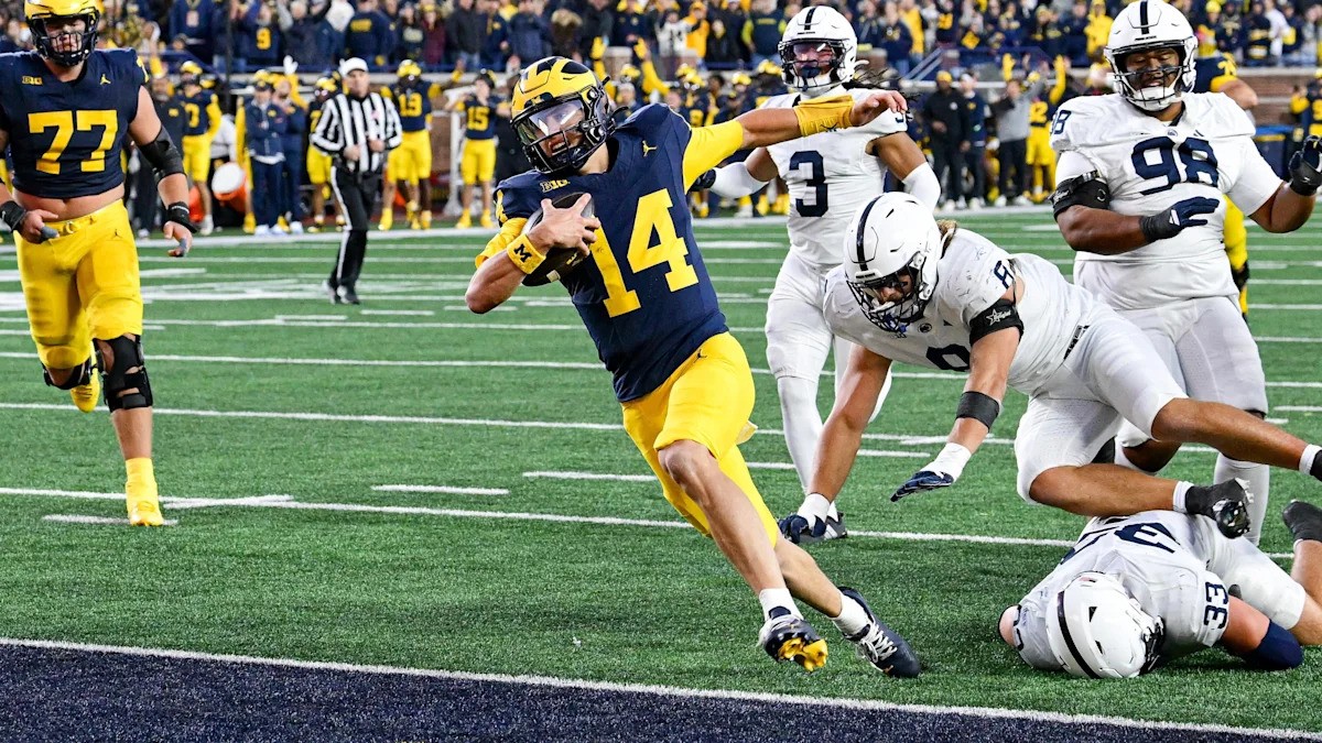 No. 15 Iowa Heads to Minnesota With Playoff Talk Heating Up