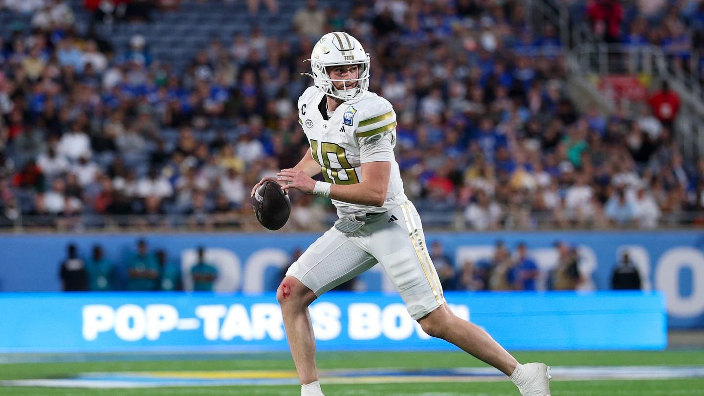 24-Team Playoff Would Have Sent Iowa to Miami in 2025 Bracket Reveal