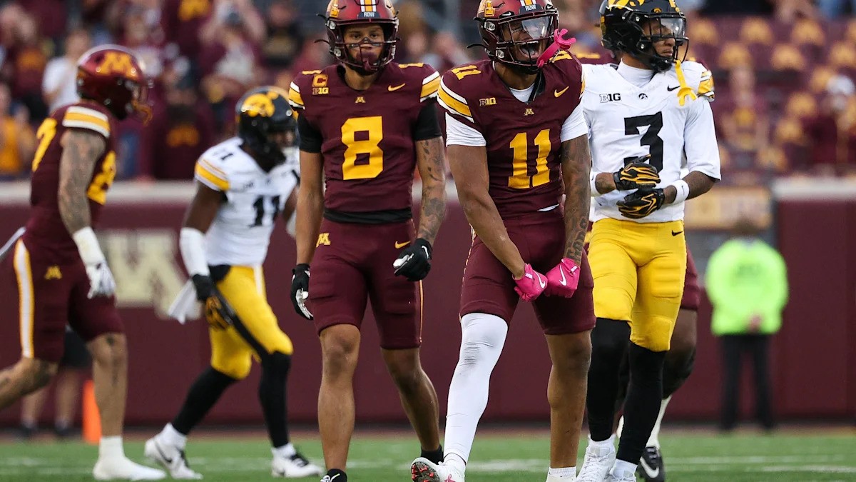 Hawkeyes Fall 13-10 as Gophers Defense Dominates in Floyd of Rosedale Upset
