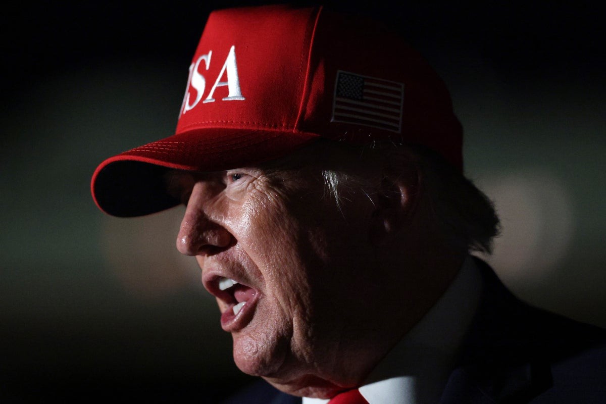 AP-NORC Poll Shows Warning Signs for GOP With Midterms Four Weeks Out